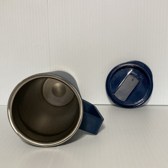 NEW ENGLAND PATRIOTS ROADIE Blue and Silver Travel Tumbler with Handle 18 oz - Picture 10 of 12